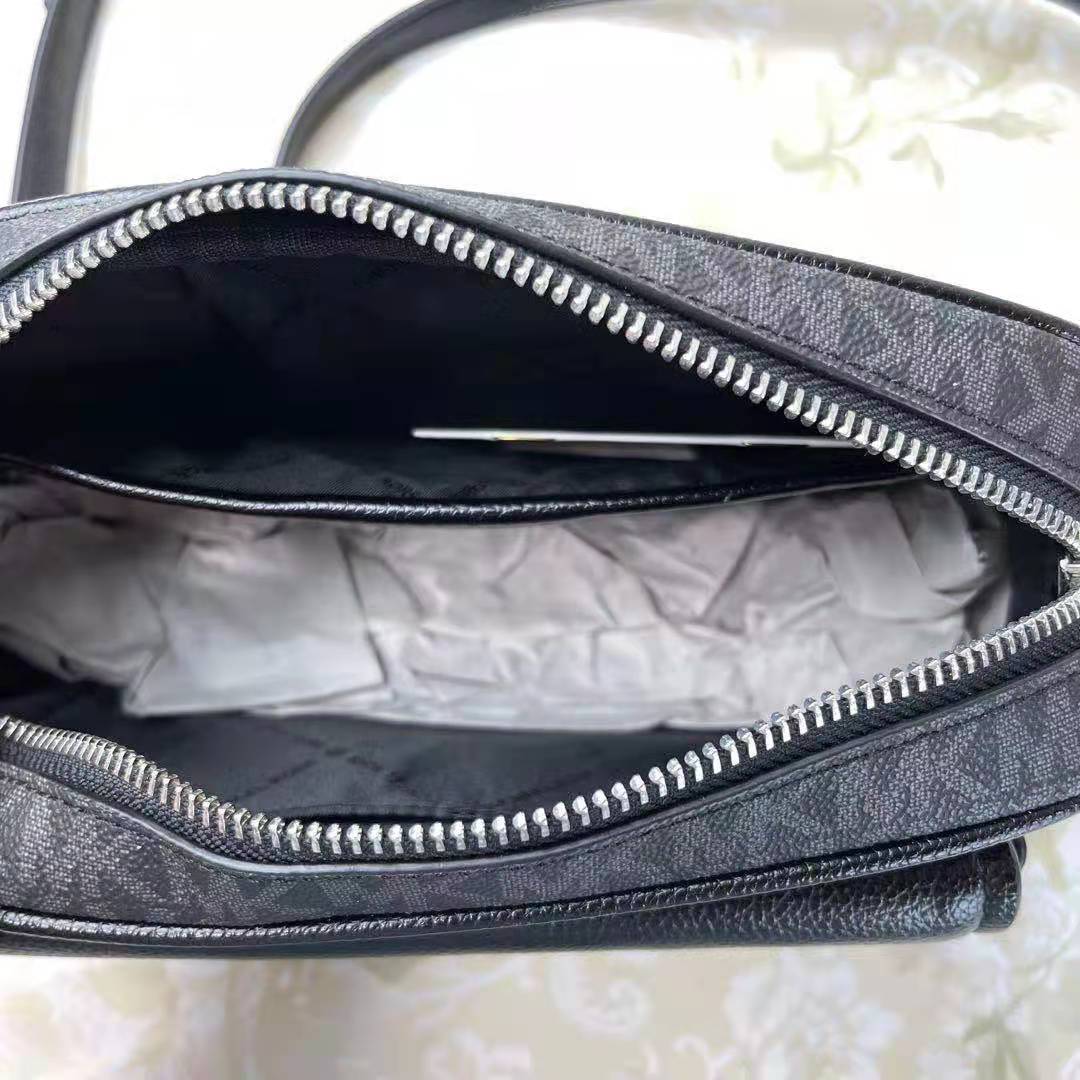 Michael Kors Jet Set Travel 35F1STVC8B Camera Xbody MK Leather Crossbody Bag Black Michael Kors Jet Set Travel 35F1STVC8B Camera Xbody MK Leather Crossbody Bag Black